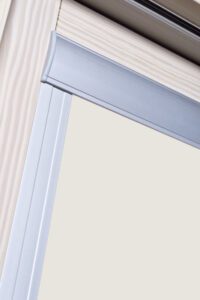 D36-gora-1-200x300 Roleta MULTISTOP D37/D37W