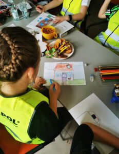 DZIECI-W-OKPOL-DO-PUBL-15-min-232x300 Dzieci w firmie OKPOL