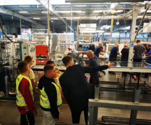 DZIECI-W-OKPOL-DO-PUBL-9-min-300x248 Dzieci w firmie OKPOL